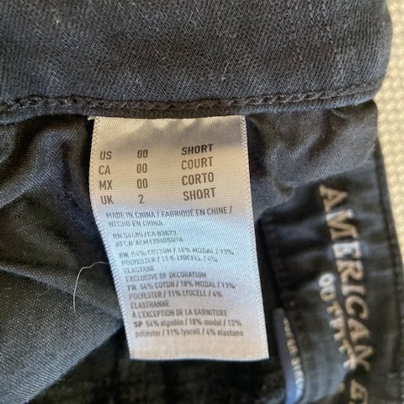 American Eagle Black High Rise Jegging Jeans - Picture 6 of 6